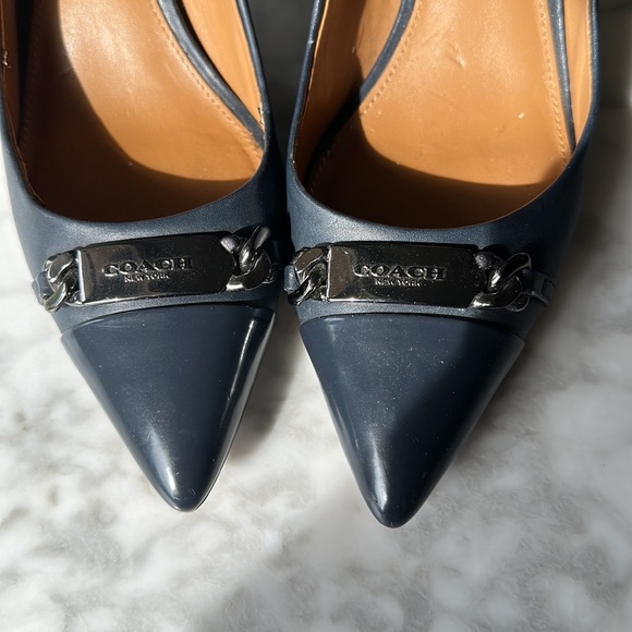 Navy Coach Bowery Pointed Heel, pump size 8.5 - Picture 3 of 10